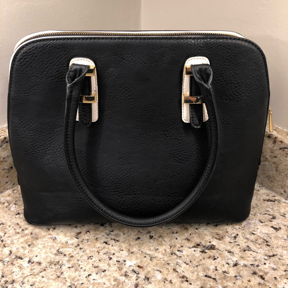 Charming Charlie Handbag